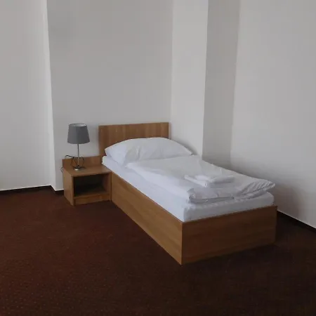 Szálloda Fabrika Uherské Hradiště